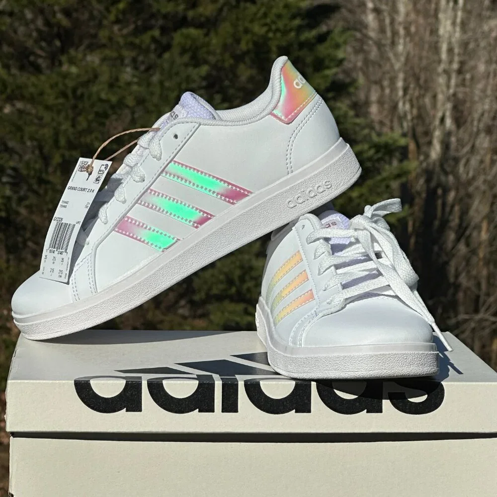 NEW Adidas Unisex Kids Grand Court 2.0 Low Casual Sneaker - Youth 12, 2, 3, 5